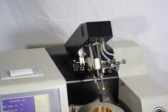 ASTM D93フル オート オイルの分析装置はコップの引点火のテスターを閉めました