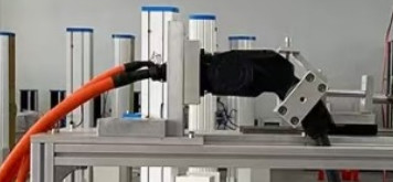 充電器とケーブルの挿入と抽出力試験機械 プラグ 寿命試験機器 プラグと引力試験機械