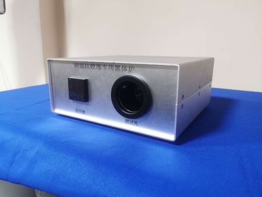 お買い得 タッチ画面の赤外線温度計の口径測定の容易な操作を用いる特別な黒体の炉 オンライン
